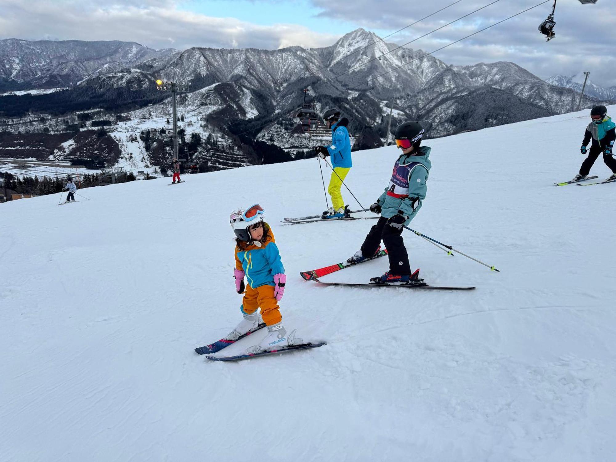 Ishiuchi Ski Center Minamiuonuma Buitenkant foto
